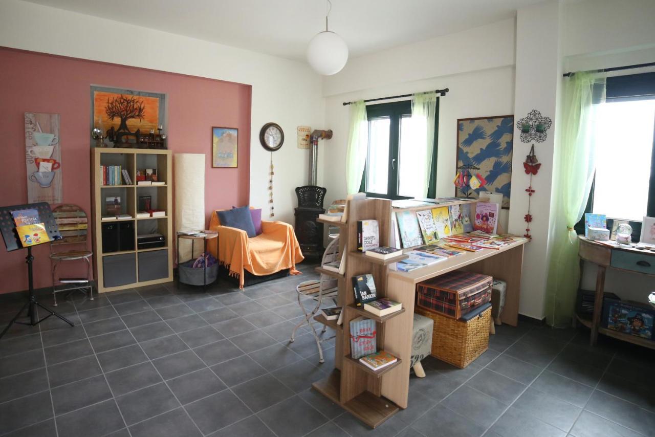 Eri Rooms To Let Raches  Екстер'єр фото