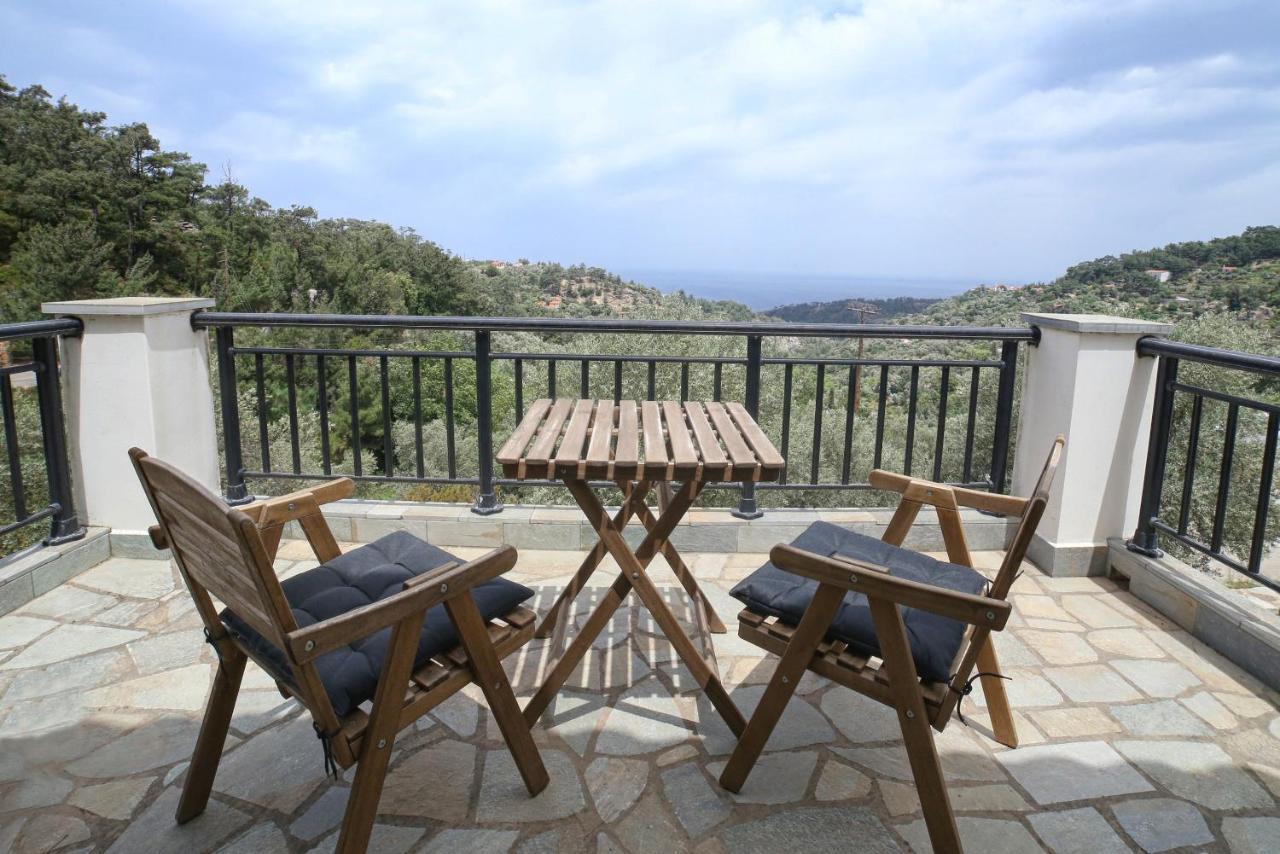 Eri Rooms To Let Raches  Екстер'єр фото